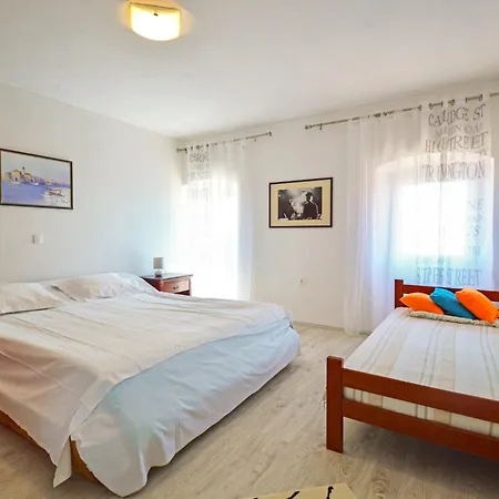 Apartment Apartment Andrea By Interhome Opatija