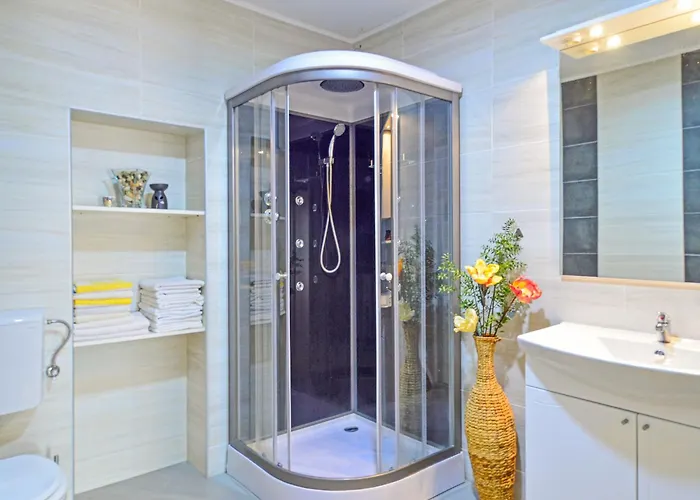 Apartment Andrea By Interhome Opatija